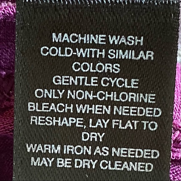 WHBM Long Sleeve Embroidered Top - Picture 16 of 16